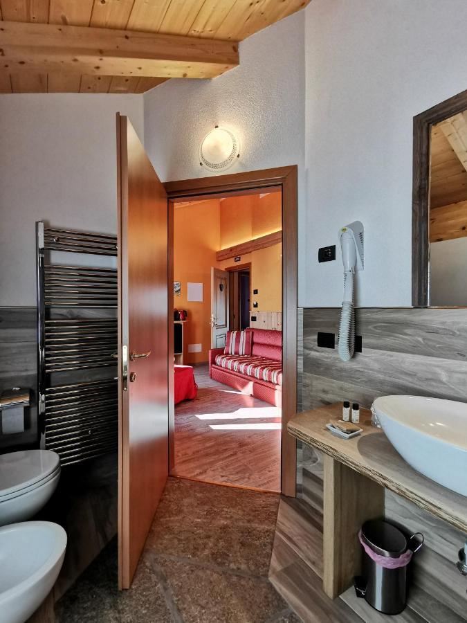 Agriturismo La Poina 利维尼奥 外观 照片