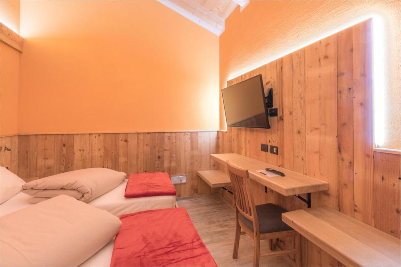 Agriturismo La Poina 利维尼奥 外观 照片