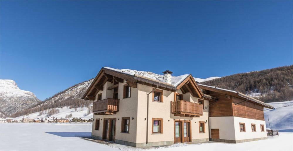Agriturismo La Poina 利维尼奥 外观 照片
