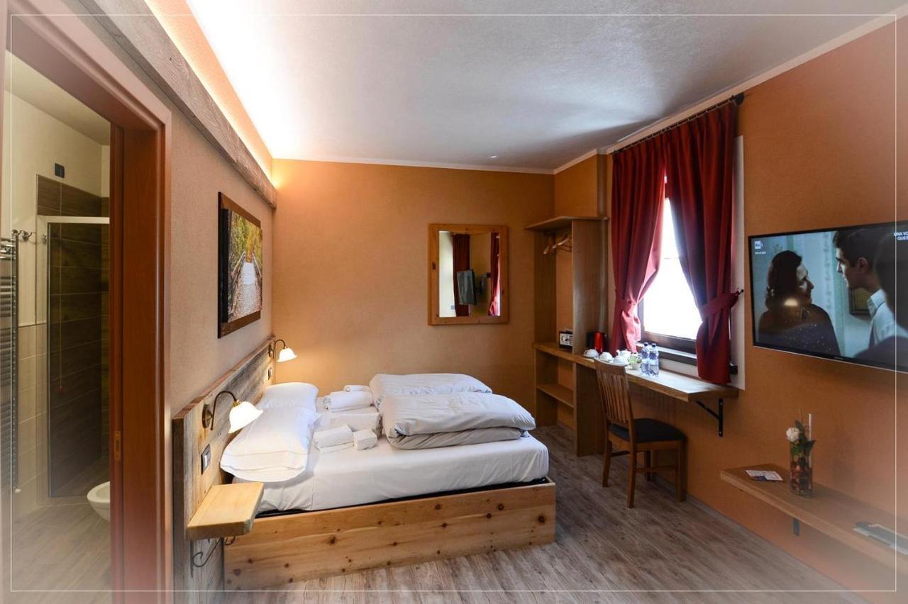 Agriturismo La Poina 利维尼奥 外观 照片